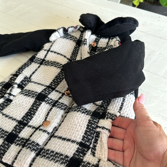Penelope Mac 12 month pink, black white plaid, Rose, gold buttons jacket - Picture 4 of 9